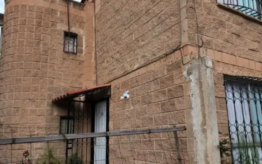 CASA VENTA CIRUELO ARBOLADA