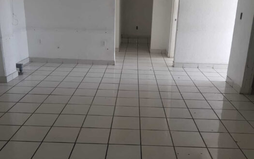 LOCAL 2 RENTA PLAZA ERMITA